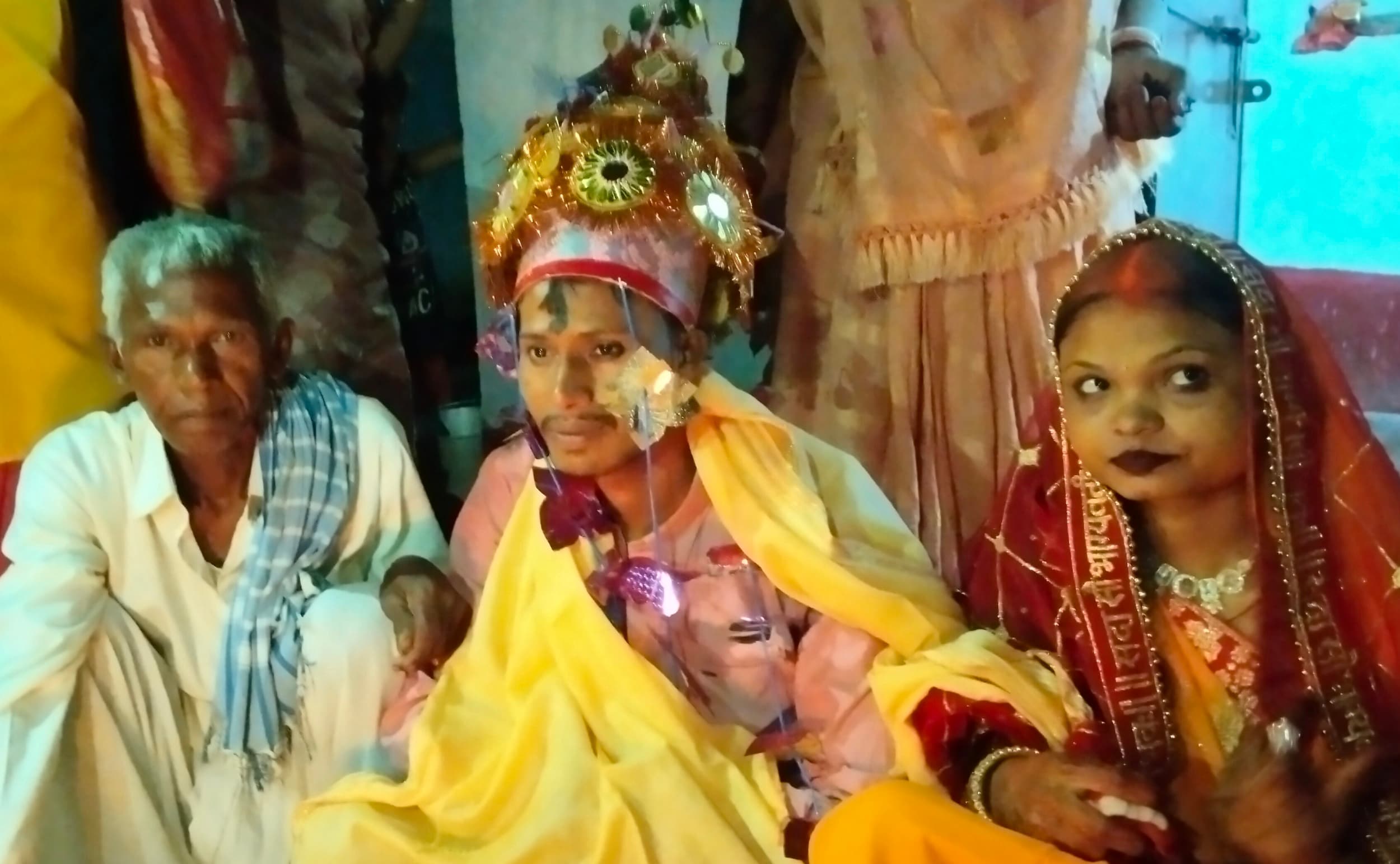 Bokaro News : शिव मंदिर में हुई प्रेमी-प्रेमिका की शादी