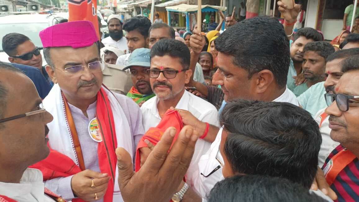 स्वास्थ्य मंत्री दिया आश्वासन पुनः चालू होगा प्राथमिक स्वास्थ्य केंद्र गम्हरिया