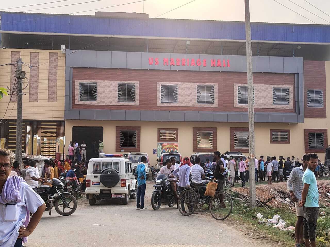 Motihari : मैरिज हॉल के कमरे में युवती का शव पंखे से लटका मिला