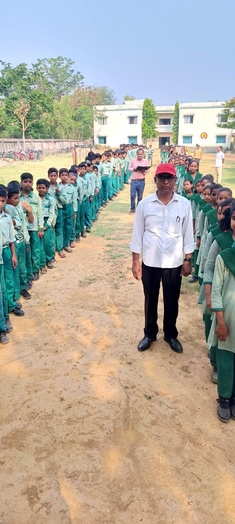 राष्ट्रीय डेंगू दिवस पर निकाली प्रभात फेरी