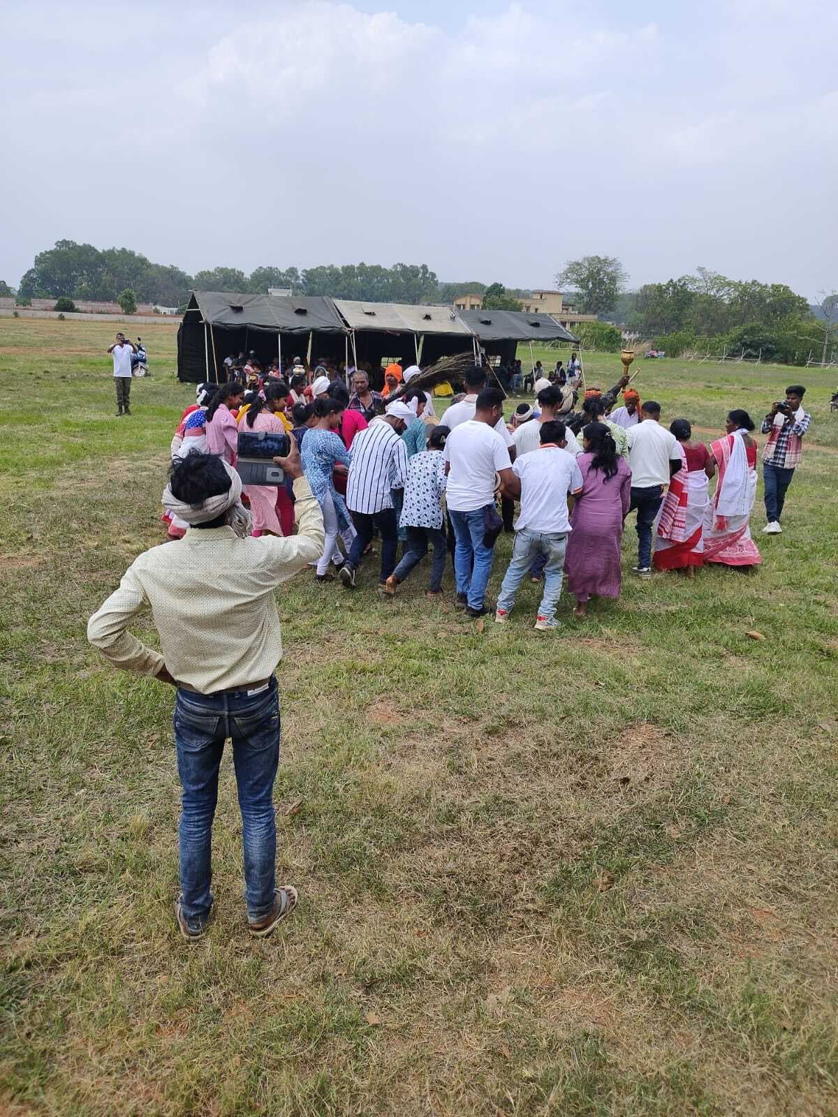 जंगलवार फेयर स्कूल में मना सरहुल पर्व