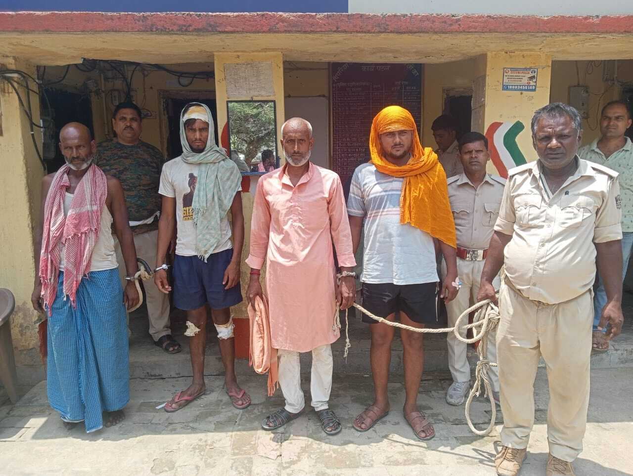 सहोदर भाइयों के बीच आपसी विवाद में मारपीट, चार गिरफ्तार