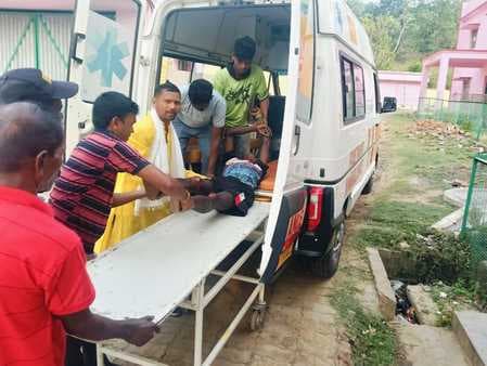 सड़क दुर्घटना में मोटरसाइकिल सवार घायल