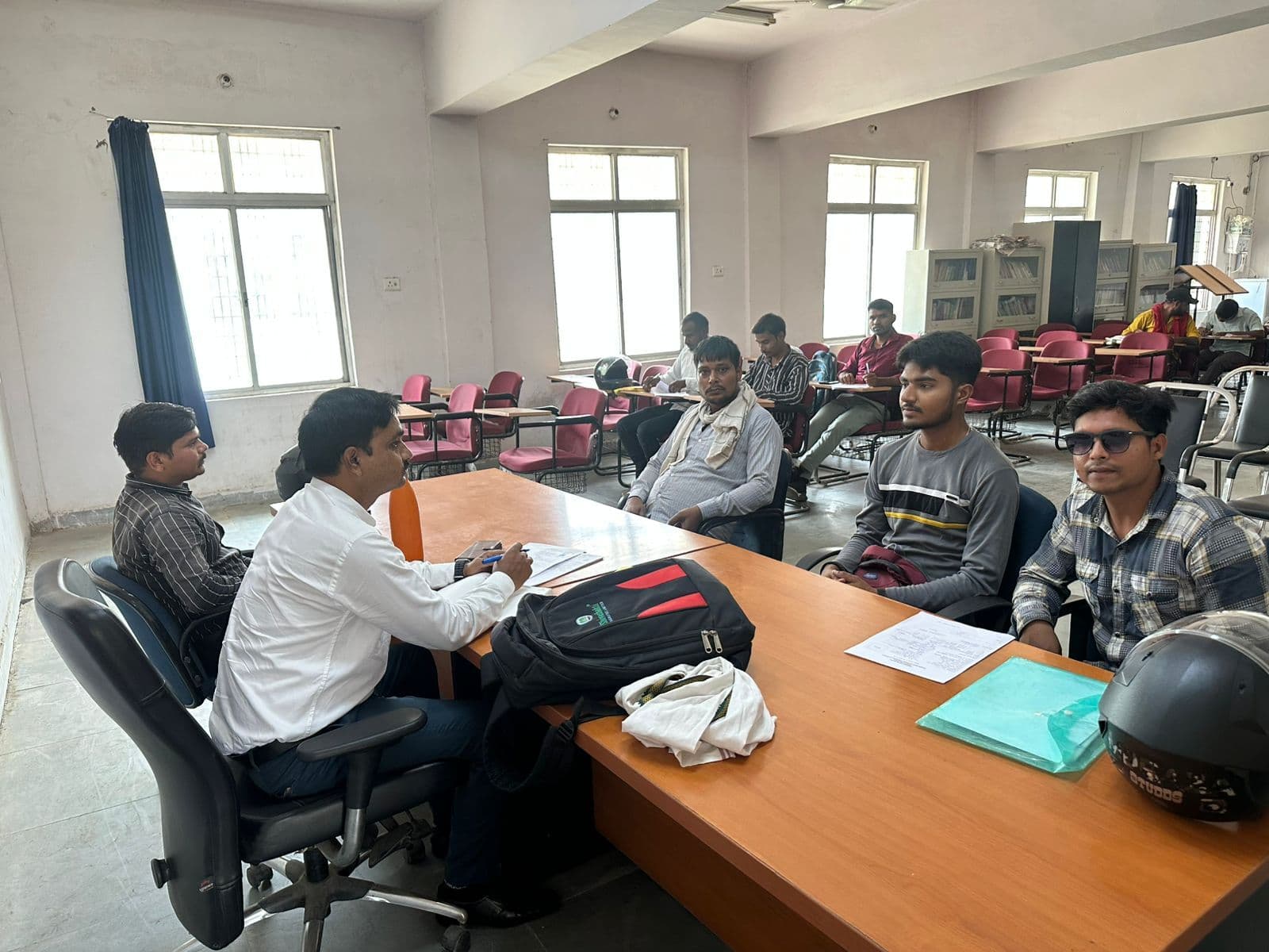 जॉब कैंप में नौ आवेदकों का किया गया चयन