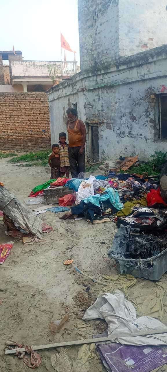 Motihari: शार्ट सर्किट से घर में लगी आग