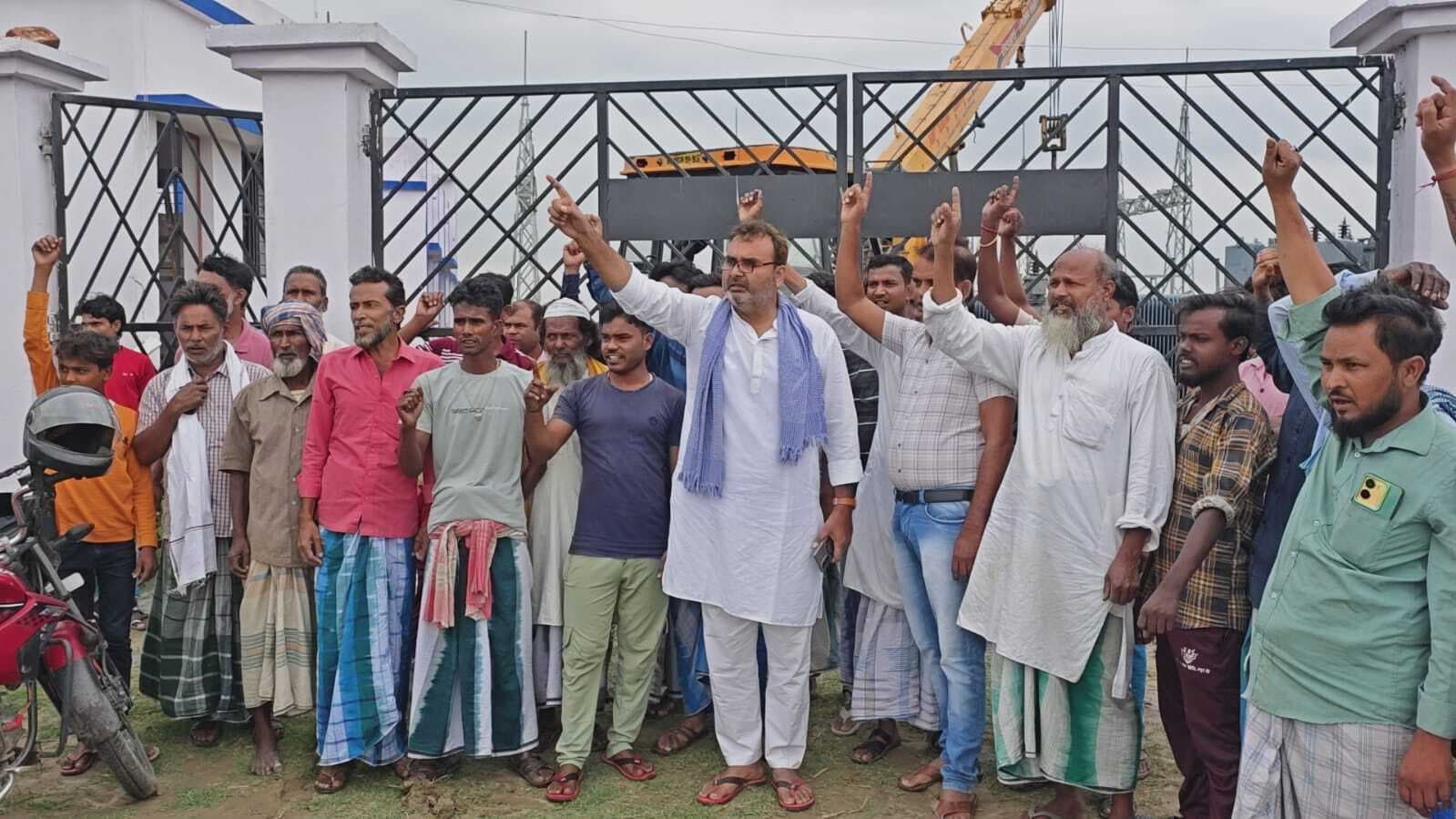 बिदेपुर सब पावर स्टेशन चालू कराने की मांग को लेकर किया विरोध प्रदर्शन