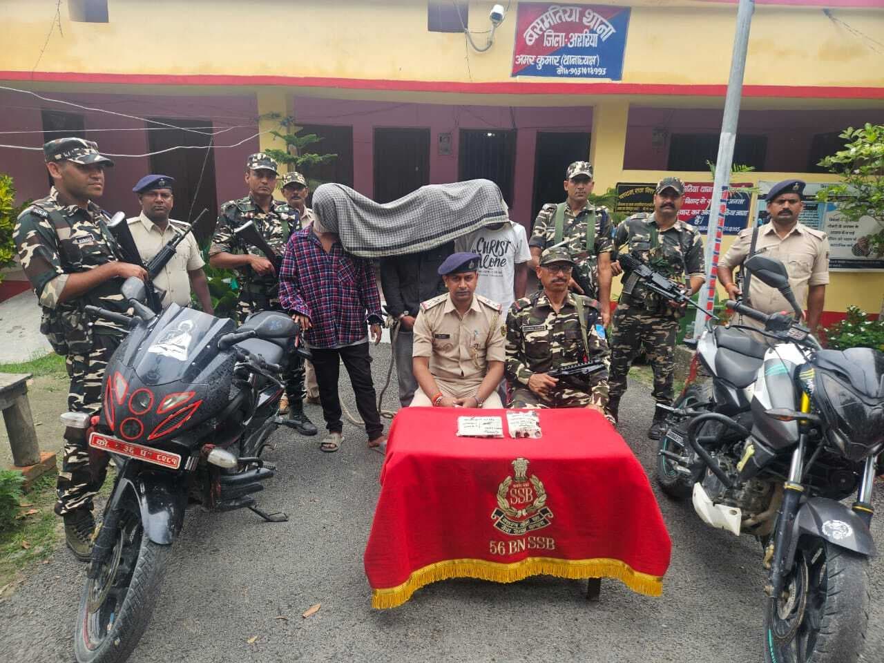 65 ग्राम ब्राउन शुगर के साथ तीन नेपाली तस्कर गिरफ्तार