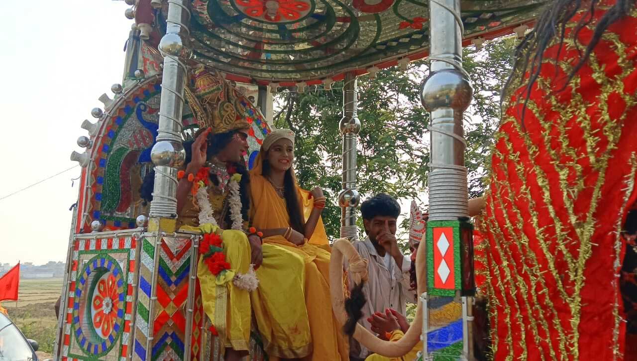 श्रीश्री 1008 शिव परिवार महायज्ञ शुरू