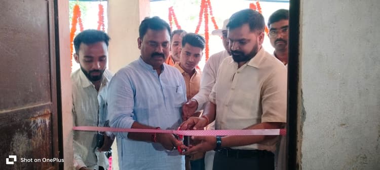 Samastipur News:हरदासपुर दियारा में विधायक व एसडीएम ने किया उद्घाटन