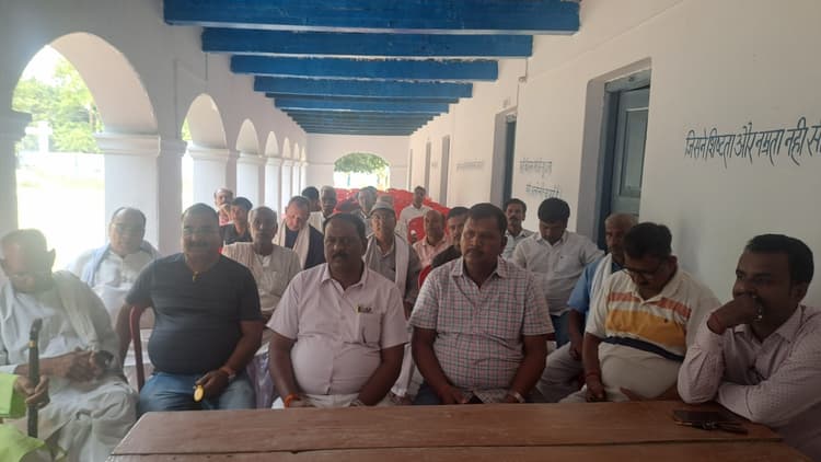 स्वतंत्रता सेनानी बच्चा प्रसाद शाही की प्रतिमा का अनावरण 24 को, तैयारी तेज, भोरे के गांधी स्मारक उच्च विद्यालय सह इंटर कॉलेज में होगा अनावरण