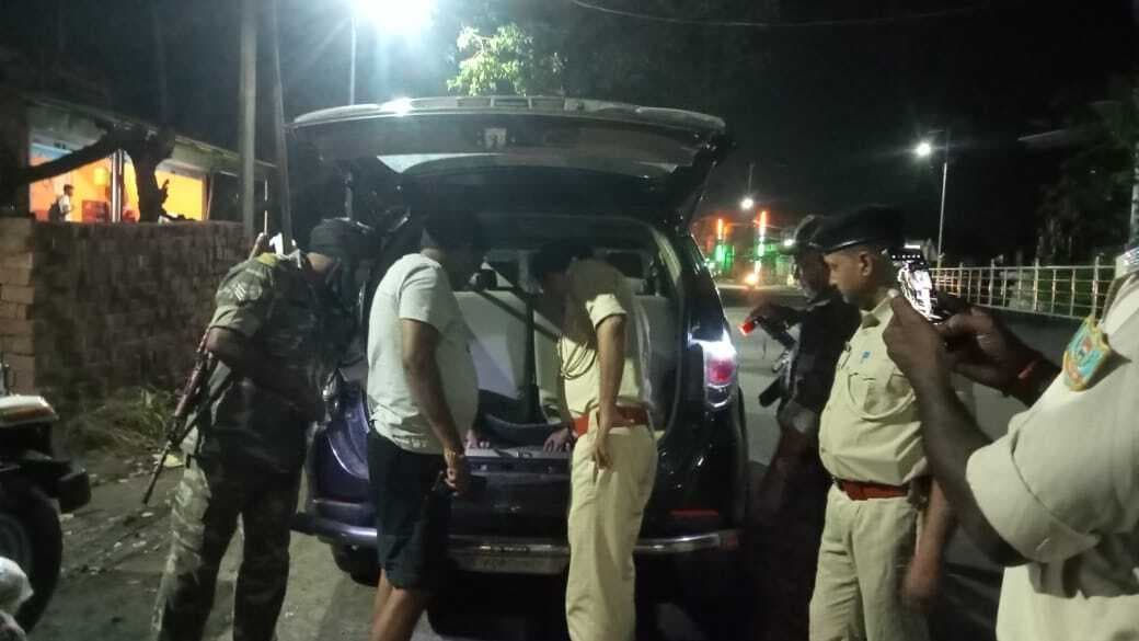 नशेड़ियों व असामाजिक तत्वों के खिलाफ पुलिस ने चलाया अभियान