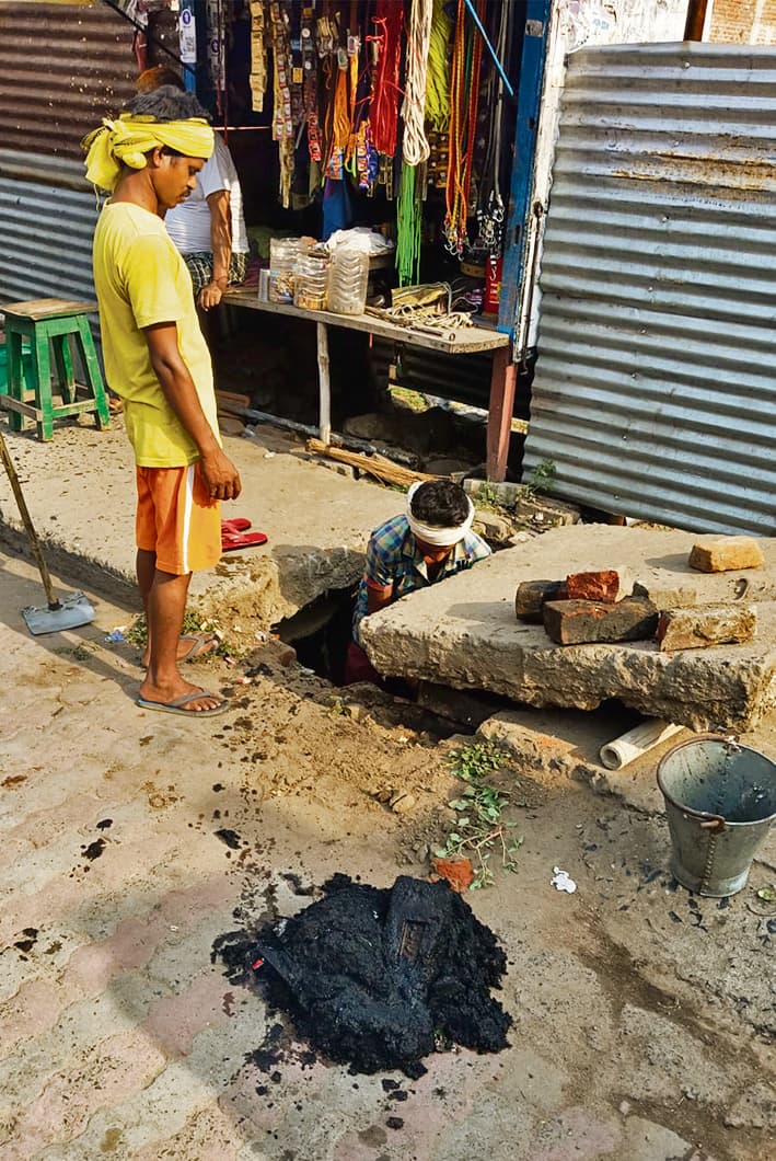 Gaya News : छापेमारी व जुर्माने के बाद भी कचरे से हर दिन निकल रहा 25 टन पॉलीथिन