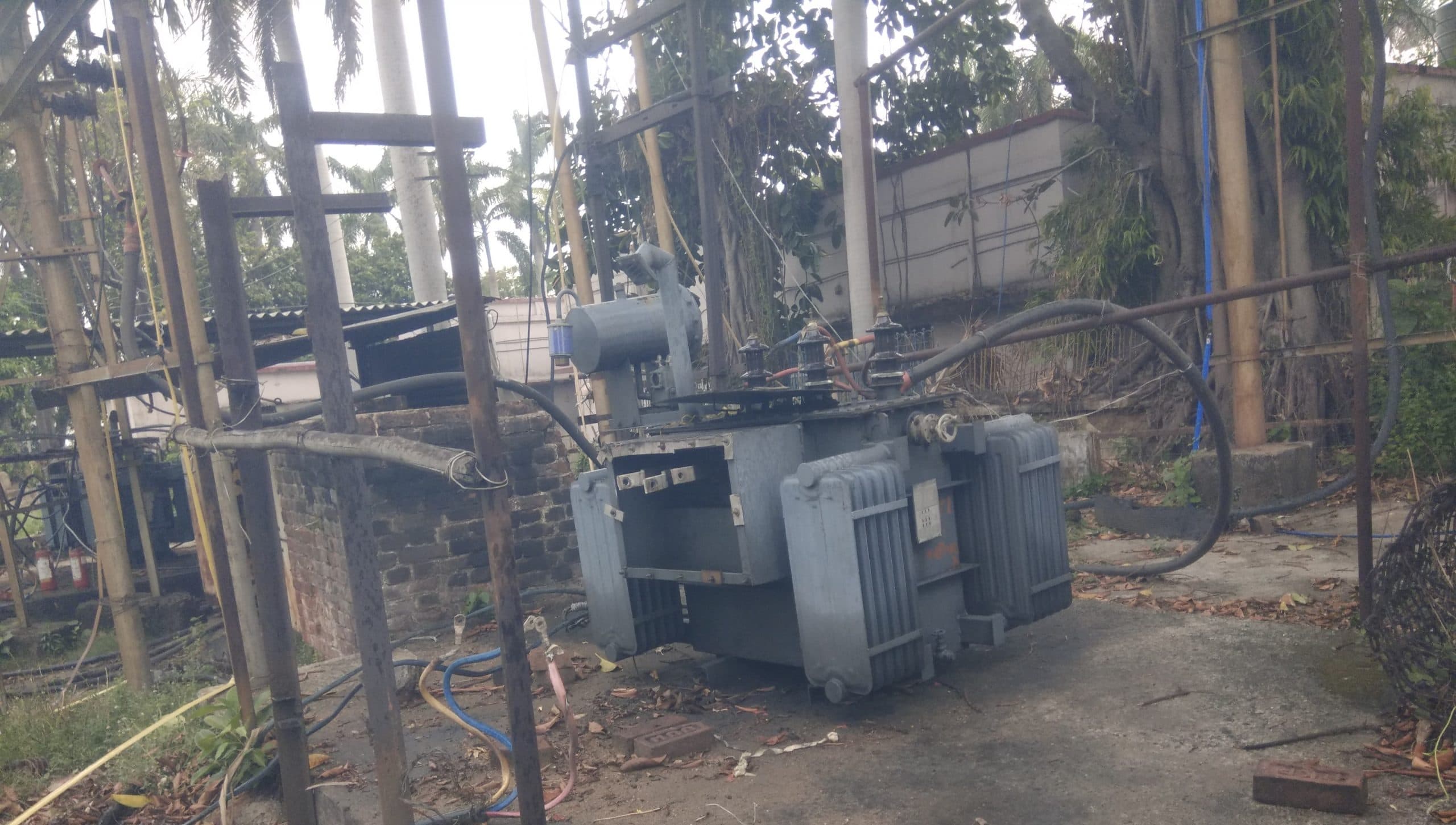 Bokaro News : ट्रांसफार्मर जला, कॉलोनी में 27 घंटे बिजली गुल