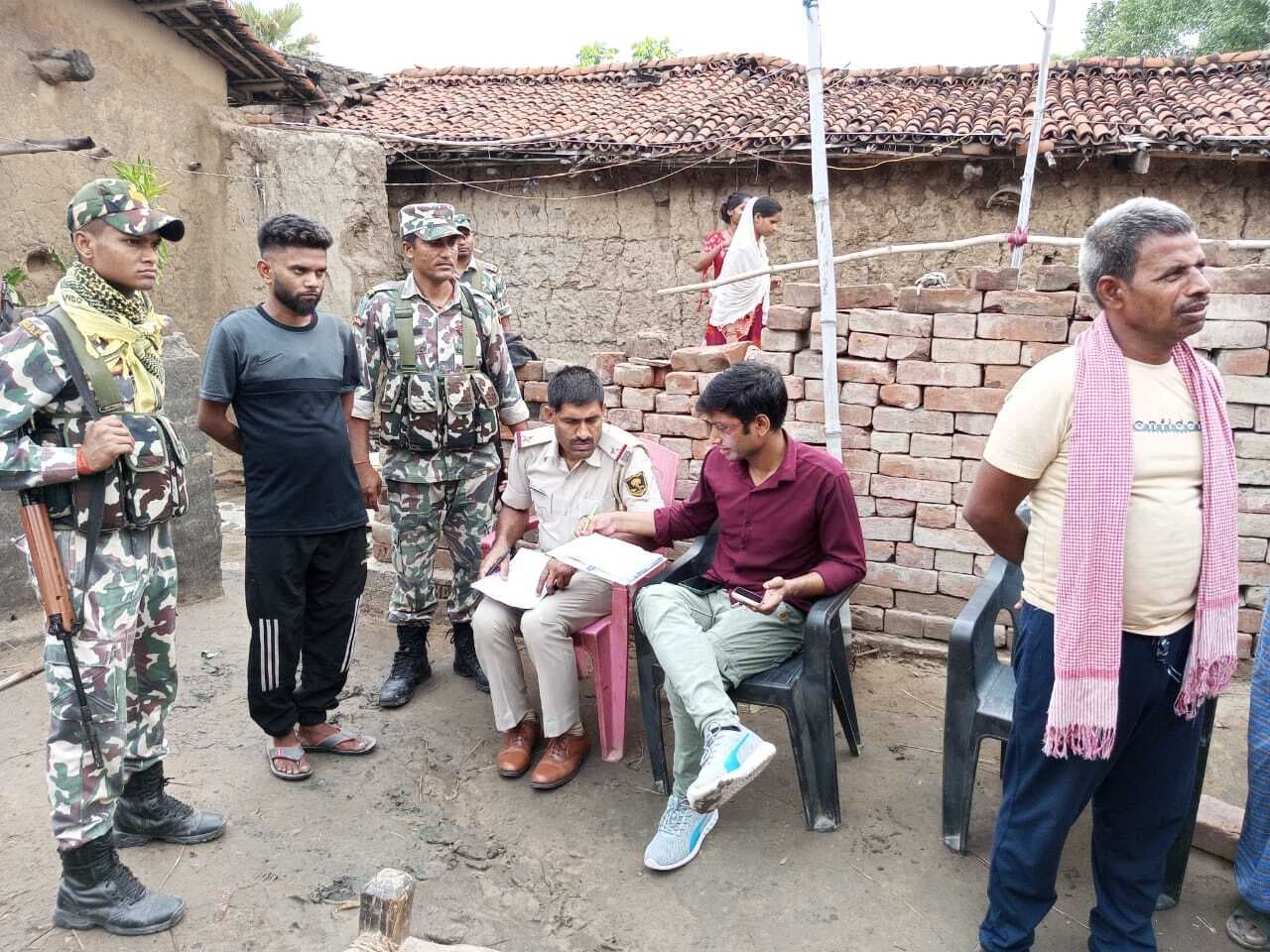 बारिश के दौरान वज्रपात से महिला की मौत