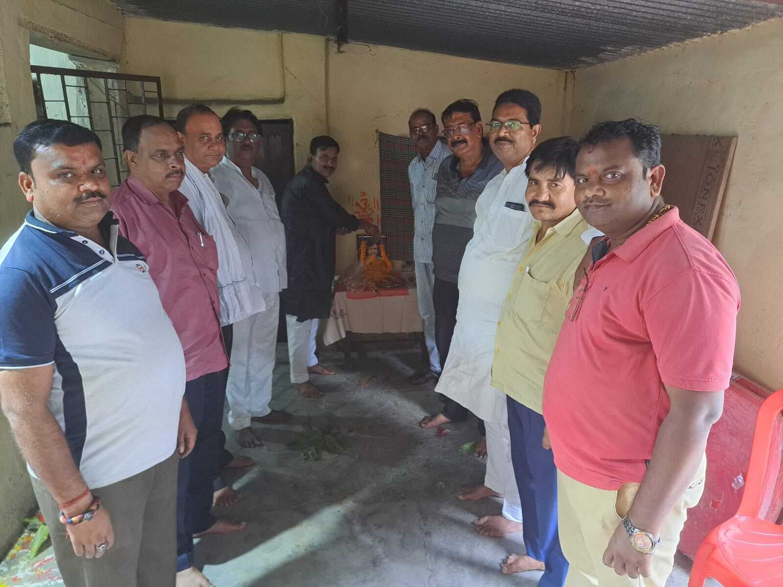 Bokaro News : करगली बाजार में श्रमिक नेता की पुण्यतिथि मनी