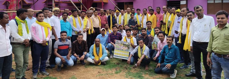 Bokaro News : पेटरवार में प्रमंडल स्तरीय कुड़मी कुड़मालि जडुआहि