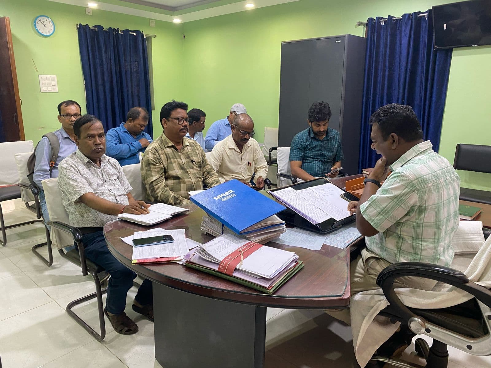 धान रोपनी के दौरान विधि व्यवस्था पर रखें नजर : एसडीओ