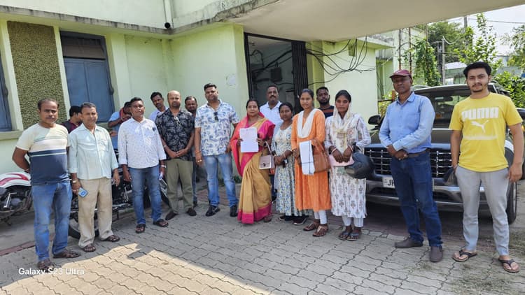 Jamshedpur News : समय पर नहीं हो रही मीटर रीडिंग, 200 यूनिट मुफ्त बिजली बिल योजना का नहीं मिल रहा लाभ