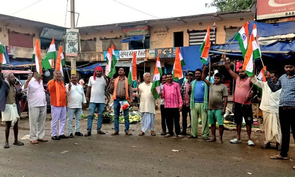 ऑपरेशन सिंदूर की सफलता पर जामा व रामगढ़ में भी निकाली गयी तिरंगा यात्रा