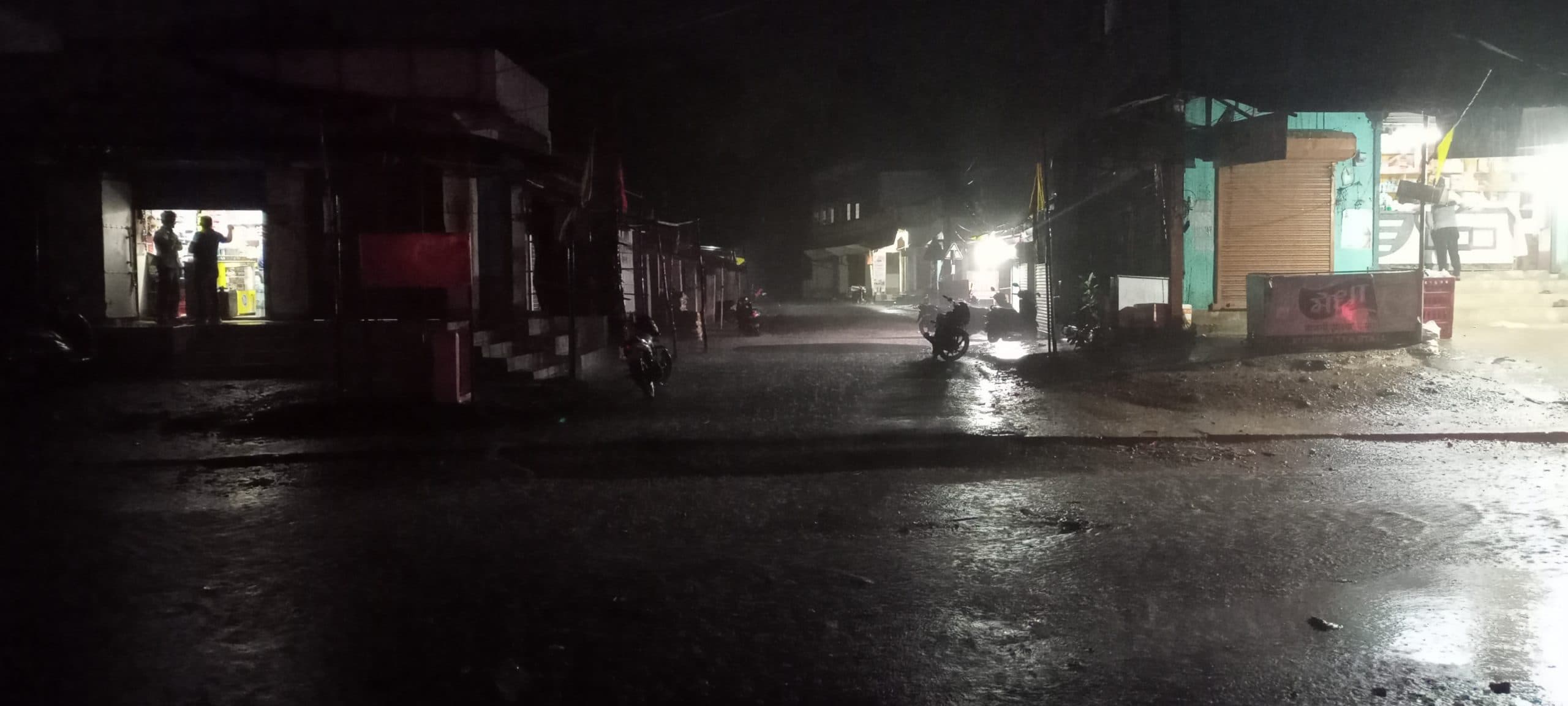 East Singhbhum News : गालूडीह : आठ पंचायतों में बिजली कटौती से हजारों ग्रामीण परेशान