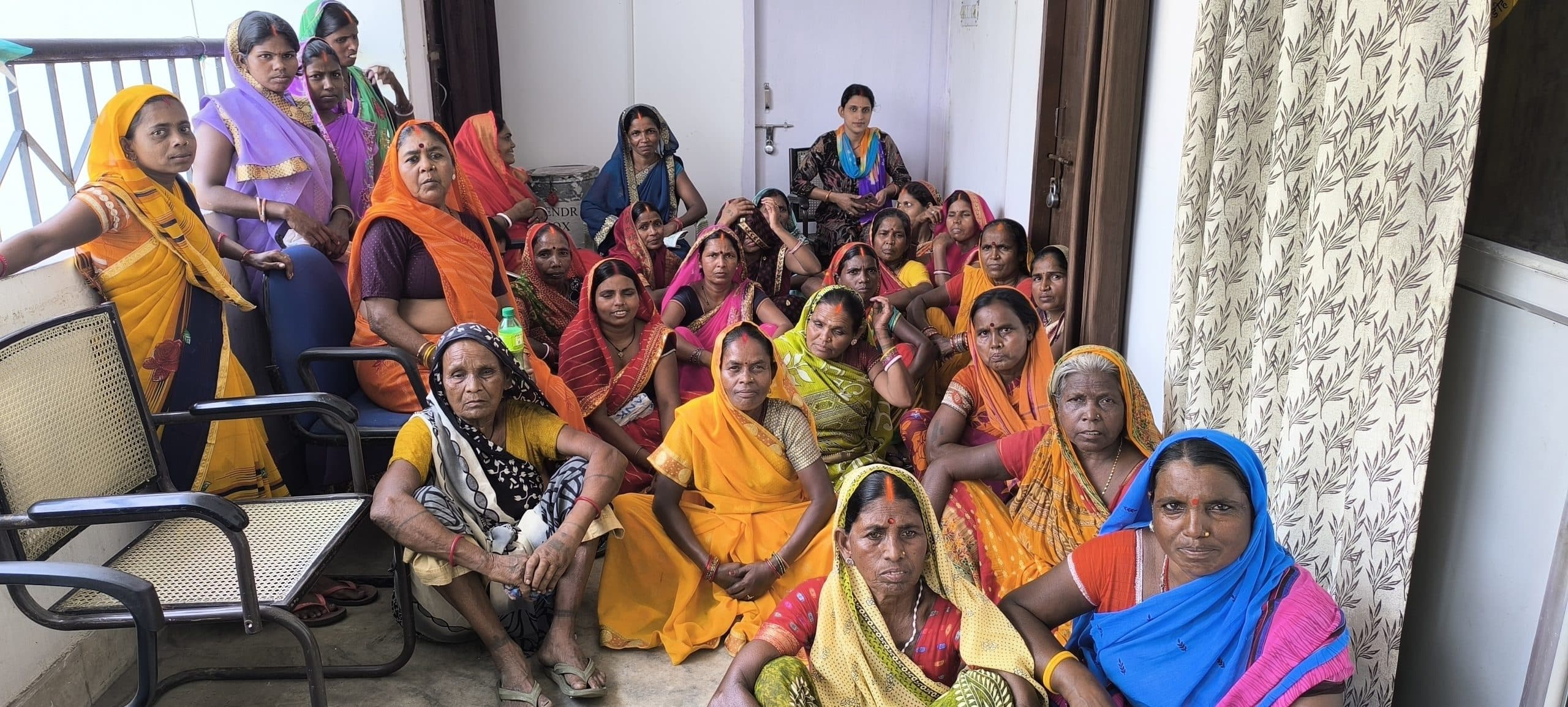 Giridih News :महिलाओं ने लगाया आरोप, हरिजन टोला की हो रही है उपेक्षा