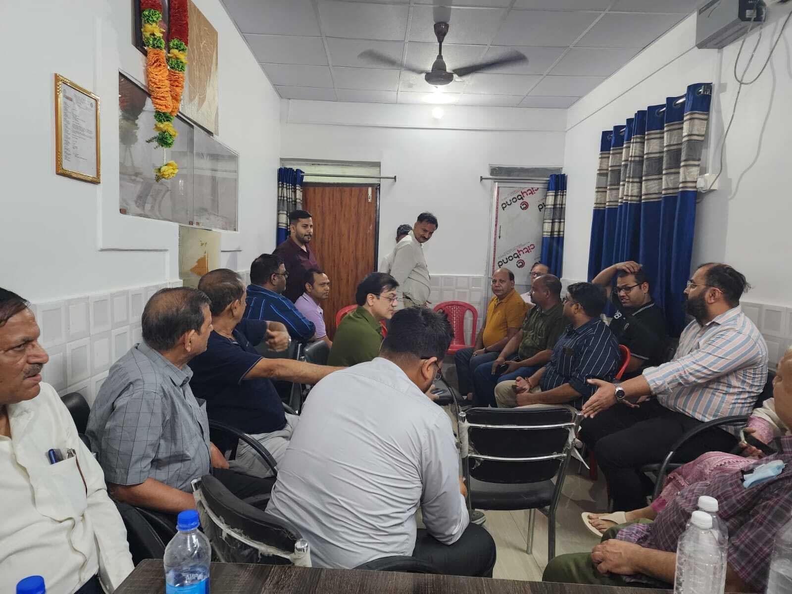 प्रशासन कार्रवाई नहीं हुई, तो आंदोलन करेंगे डॉक्टर्स