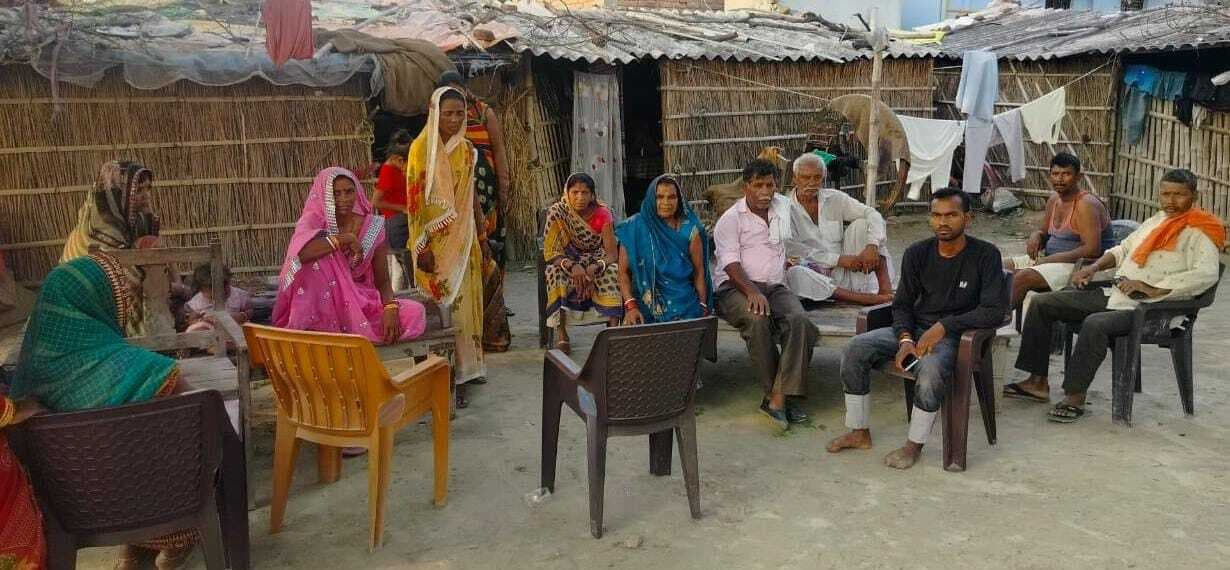 बैकुंठपुर में ट्रैक्टर से कुचल कर महिला की गयी जान, बेटा घायल