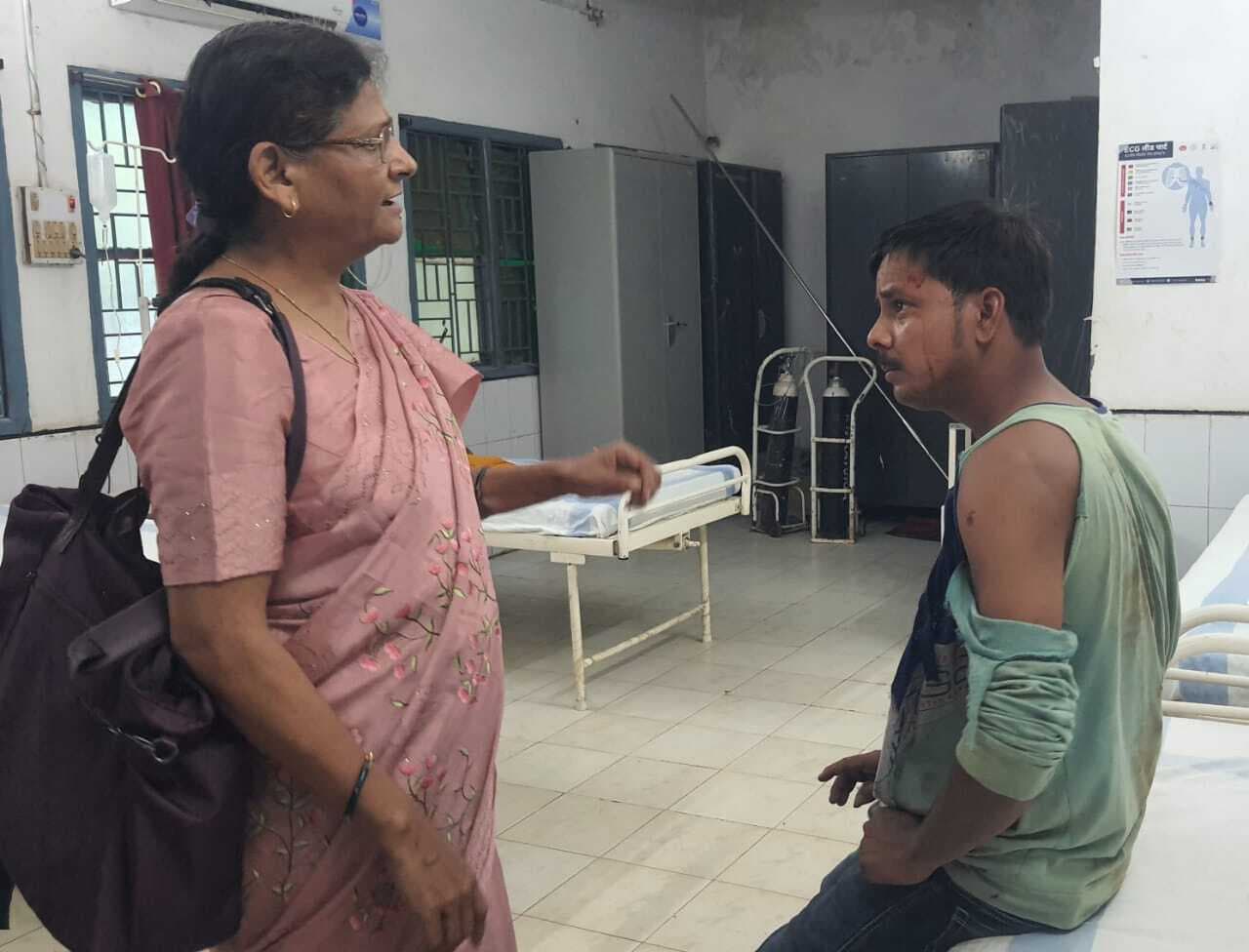 कटोरिया बाजार में आपसी रंजिश में दो युवकों के बीच हुई मारपीट