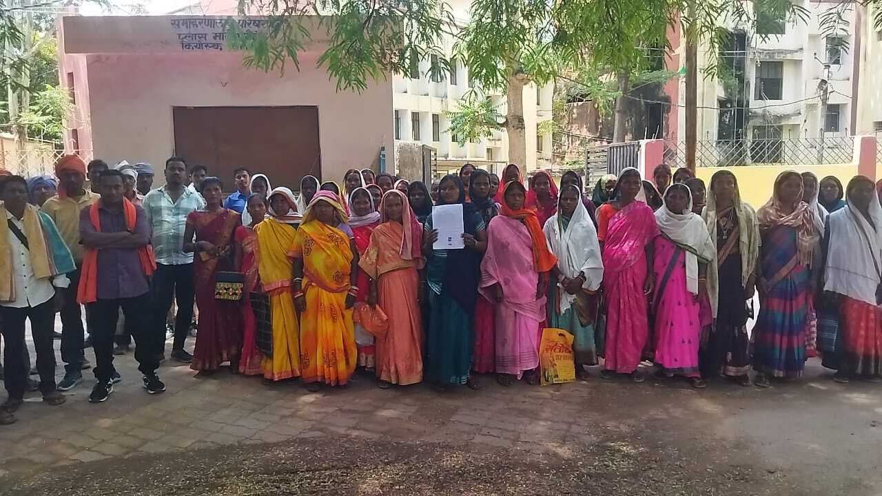 डीसी से डीलर की शिकायत