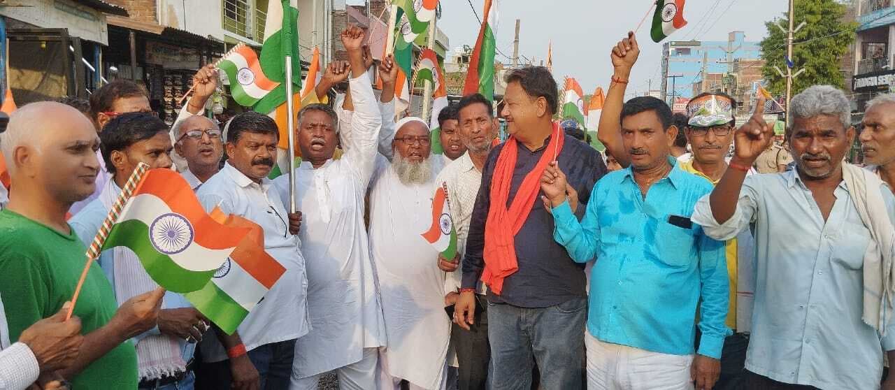 आपरेशन सिंदूर की सफलता पर निकाली गई तिरंगा यात्रा