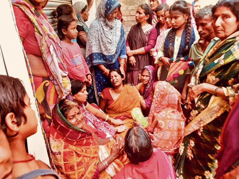 Gopalganj News  : श्रीपुर में सेवानिवृत्त फौजी के युवा पुत्र ने फंदे में झूल कर दी जान