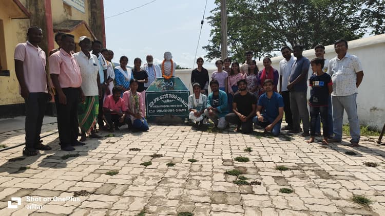 East Singhbhum News : समाज में बदलाव का अवसर प्रदान करता है रंगमंच
