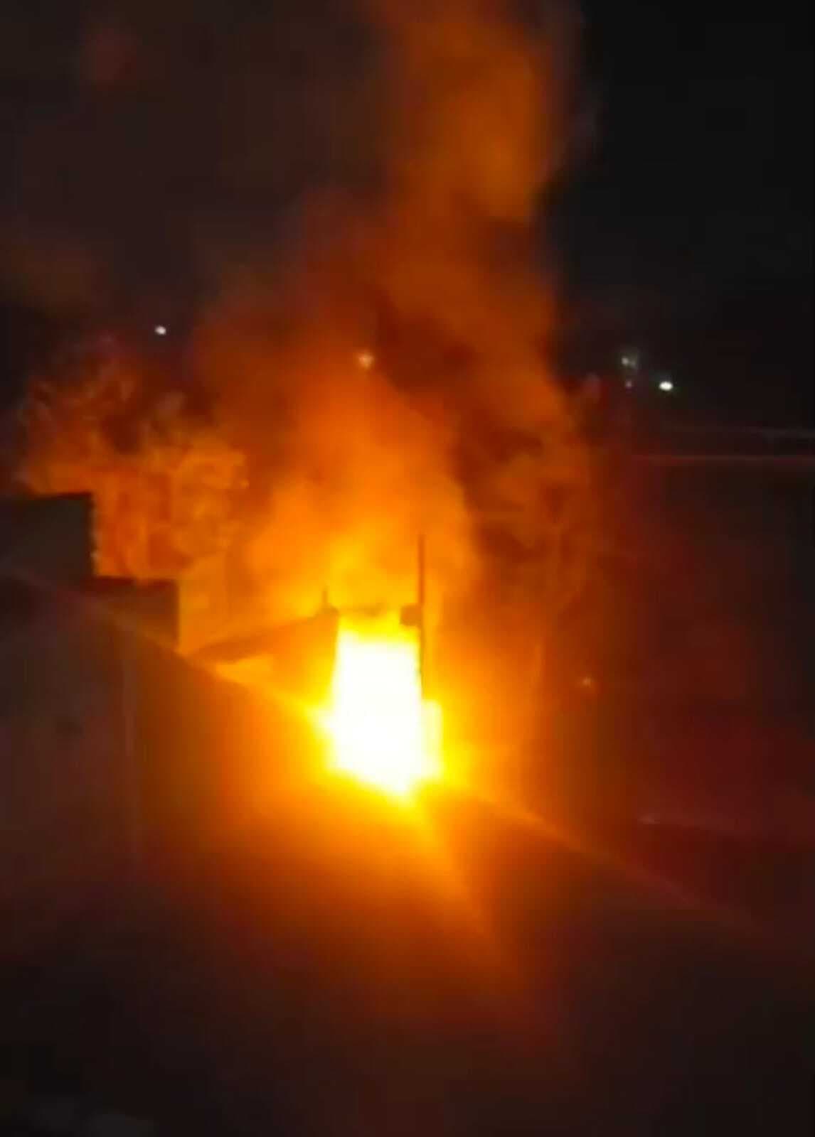 11000 विद्युत तार के चपेट में आने से सांड की मौत