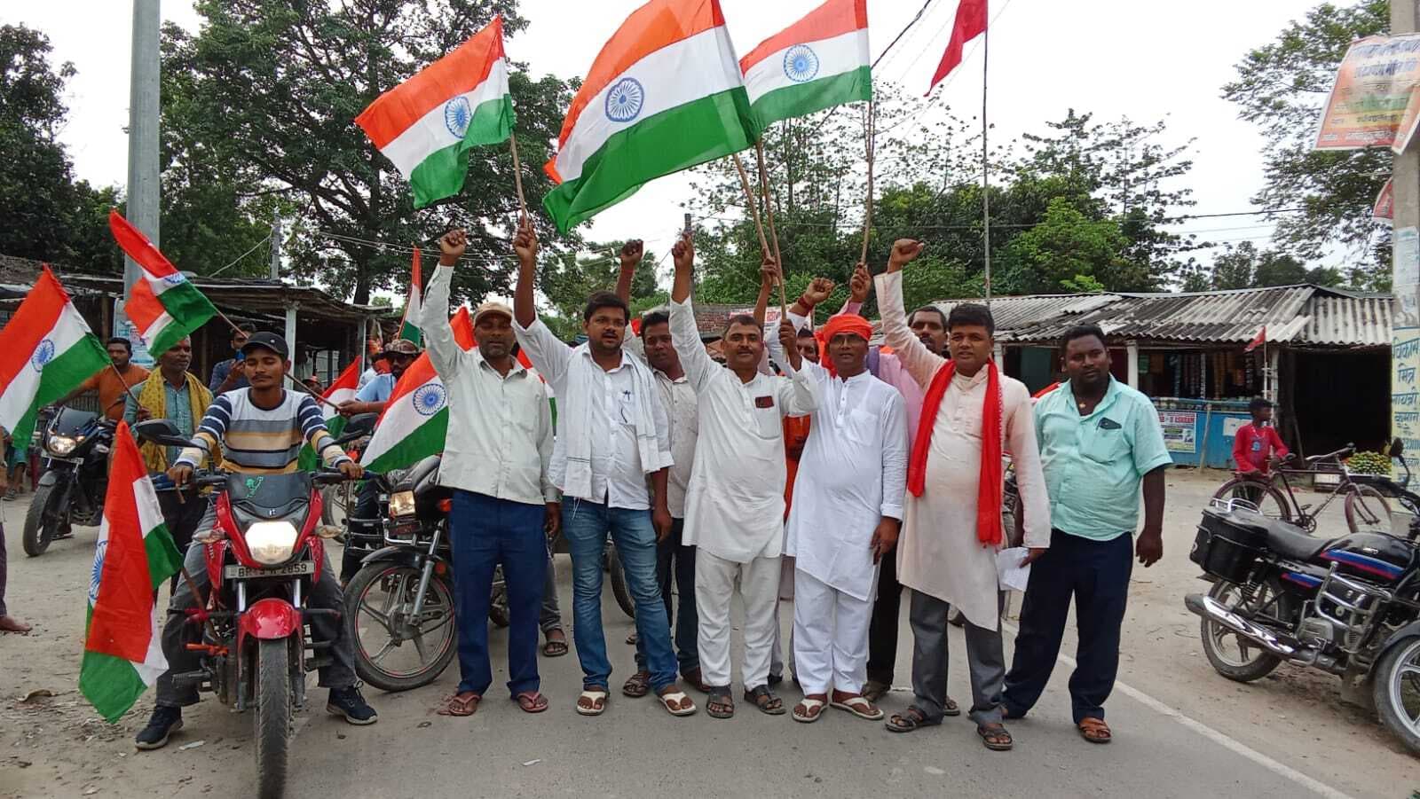 देश सेवा के लिए हमलोग हैं तैयार