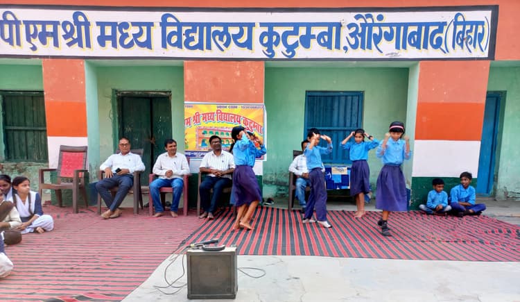 समर कैंप में बच्चों ने दिखायी प्रतिभा