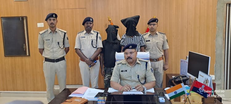 अवैध हथियार व विदेशी शराब की तस्करी मामले में नीरज मल्लिक गिरफ्तार