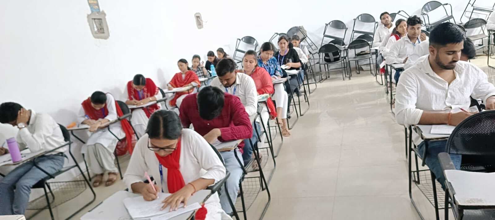 गया कॉलेज के प्रबंधन विभाग में एमबीए की आंतरिक परीक्षा पूरी