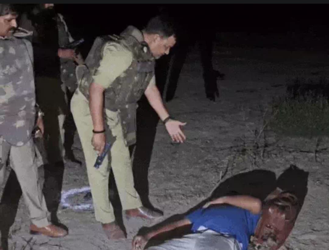 Kaimur News : यूपी में पुलिस के एनकाउंटर में चैनपुर के तीन युवक घायल