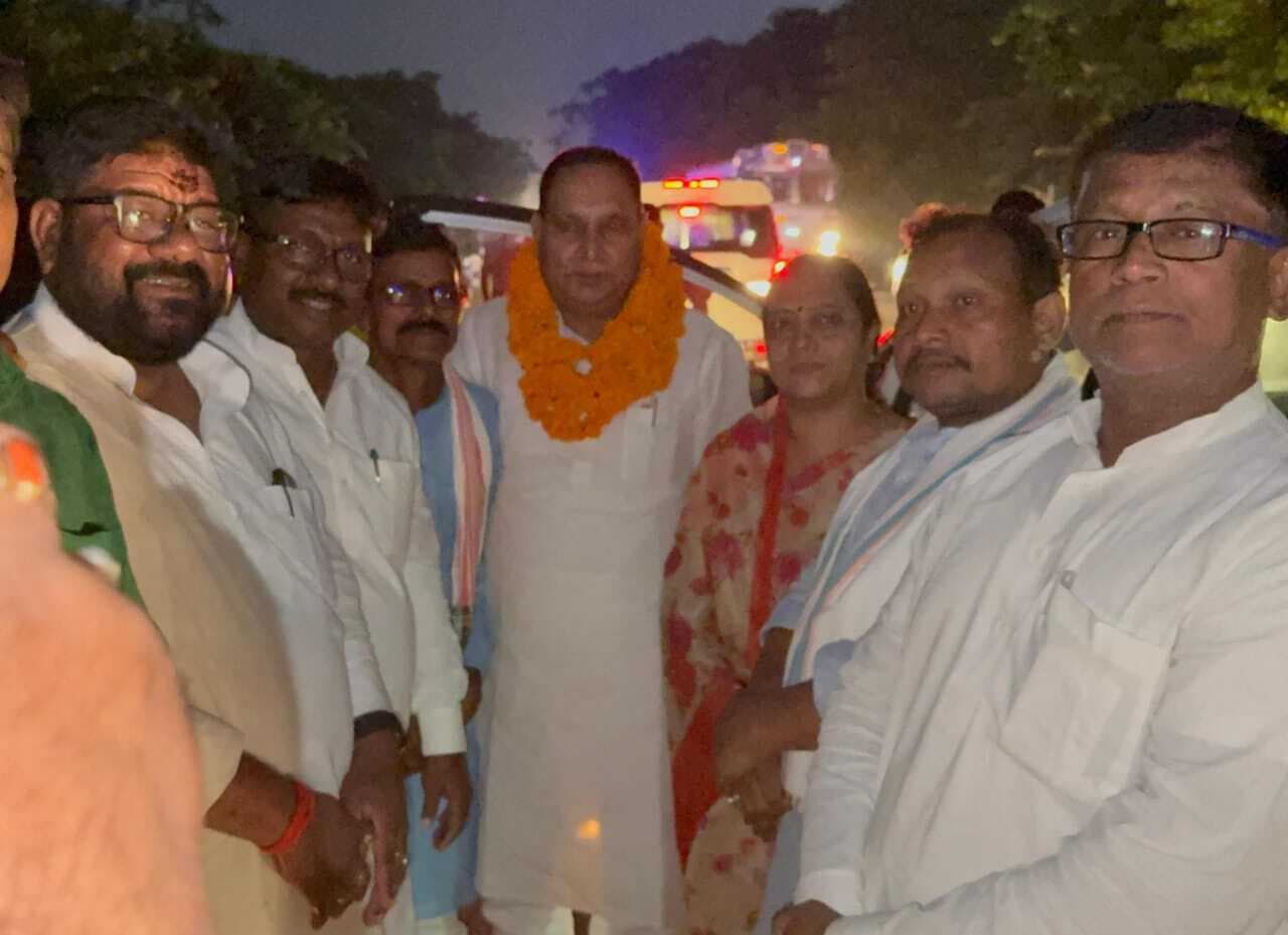 प्रभारी मंत्री का जदयू नेताओं ने किया स्वागत