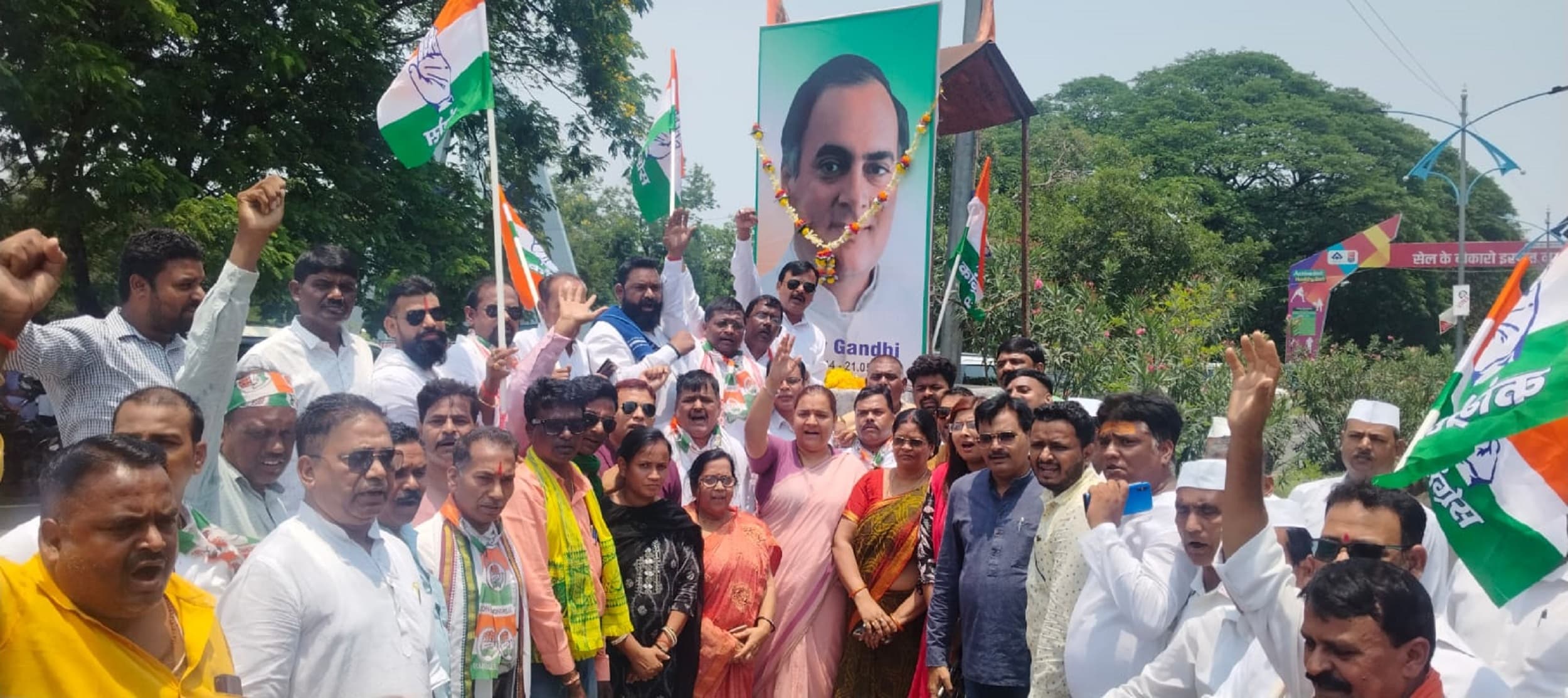 Bokaro News : सबको साथ लेकर चलने वाले दूरदर्शी नेता थे राजीव गांधी : श्वेता सिंह