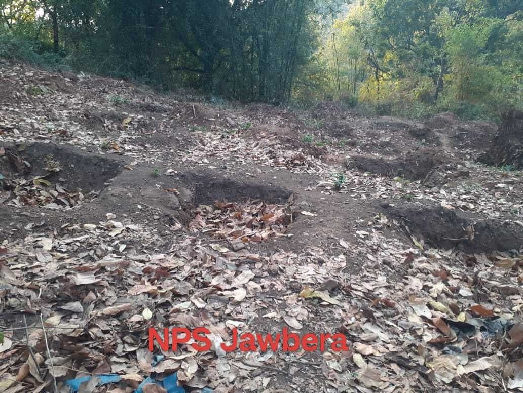 Seraikela Kharsawan News : एनआरइपी के अभियंताओं के वेतन पर रोक