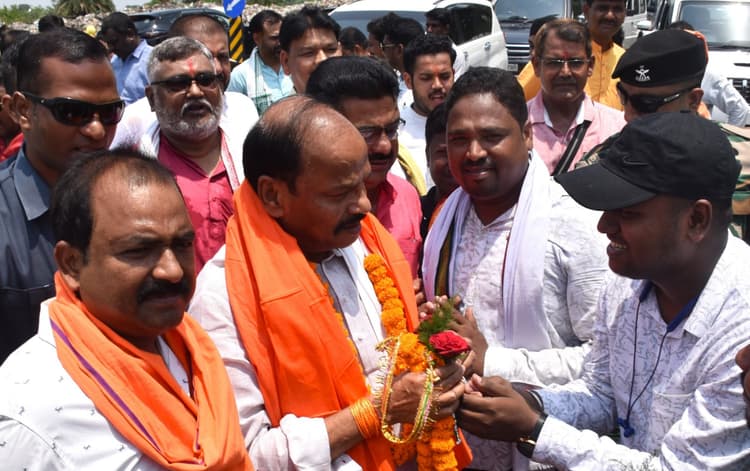 Bokaro News : हेमंत सरकार में सीओ से लेकर हर ऑफिस तक भ्रष्टाचार : रघुवर दास