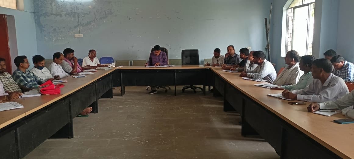 राशि लेकर आवास निर्माण नहीं करने वाले लाभुकों पर होगी कार्रवाई : बीडीओ