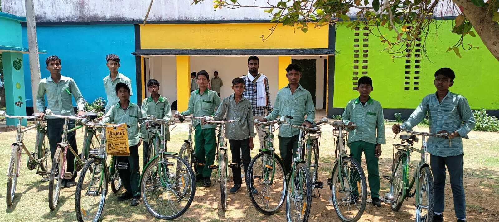 Chaibasa News : जिले के शिक्षकों को मिलेगी ग्रेड 4 में प्रोन्नति, अंतिम सूची जारी