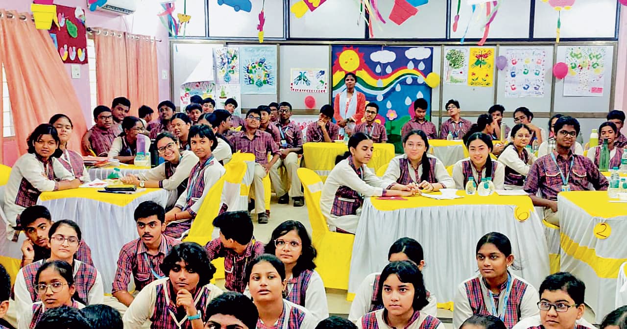 ओड़िया भाषा और संस्कृति से रूबरू हुए छात्र