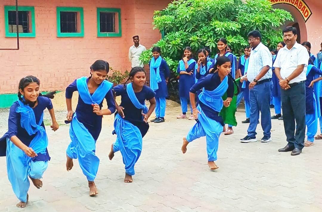 बच्चों को सबल बनायेगी खेलकूद गतिविधियां : प्रभारी डीइओ