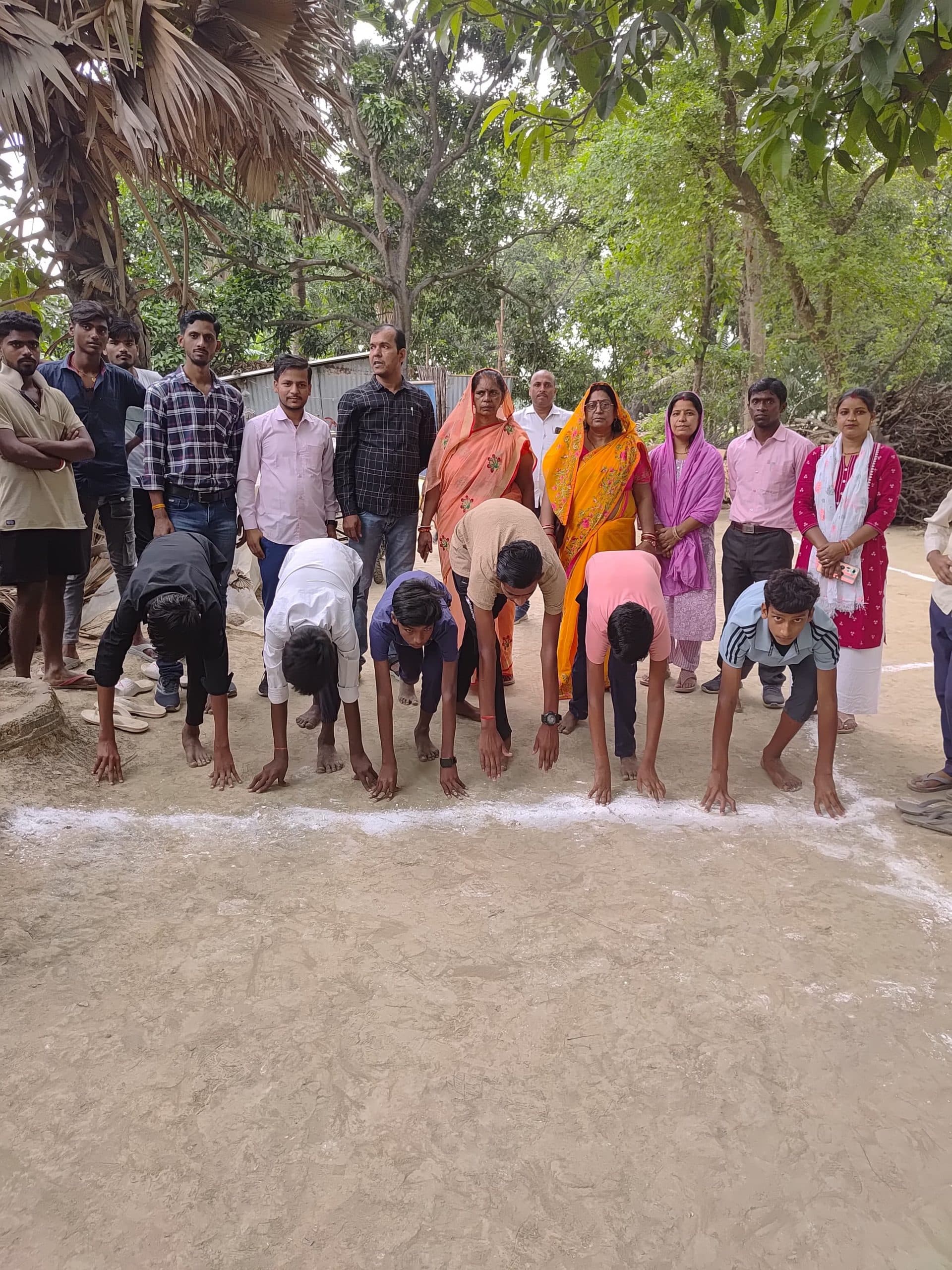 Samastipur News:मोहनपुर में संकुल स्तरीय मशाल प्रतियोगिता शुरू