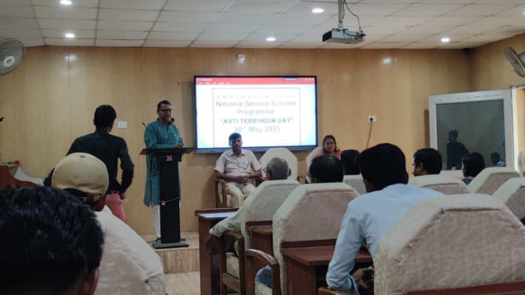 hajipur news. हिंसा से कोई हल नहीं निकलता, प्रेम से ही निकलता है समाधान : डा. राजेंद्र