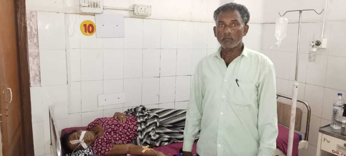 Deoghar news : गोल बल्डर के साथ बच्चेदानी का ऑपेरशन होने के बाद महिला की स्थिति गंभीर