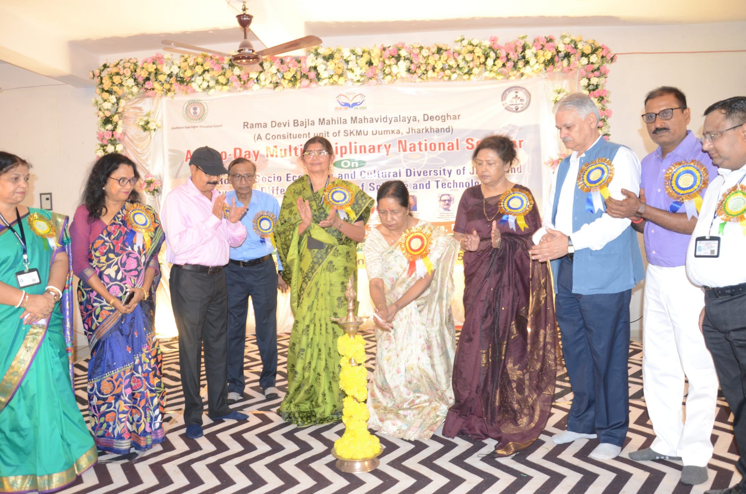 Deoghar news : आने वाली पीढ़ियों के लिए पुरखों के ज्ञान को संरक्षित करने की आवश्यकता : कुलपति